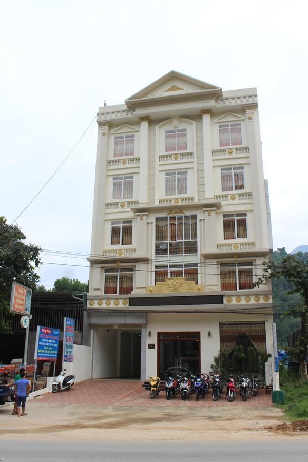 Anh Tu Hotel Хазянг Экстерьер фото